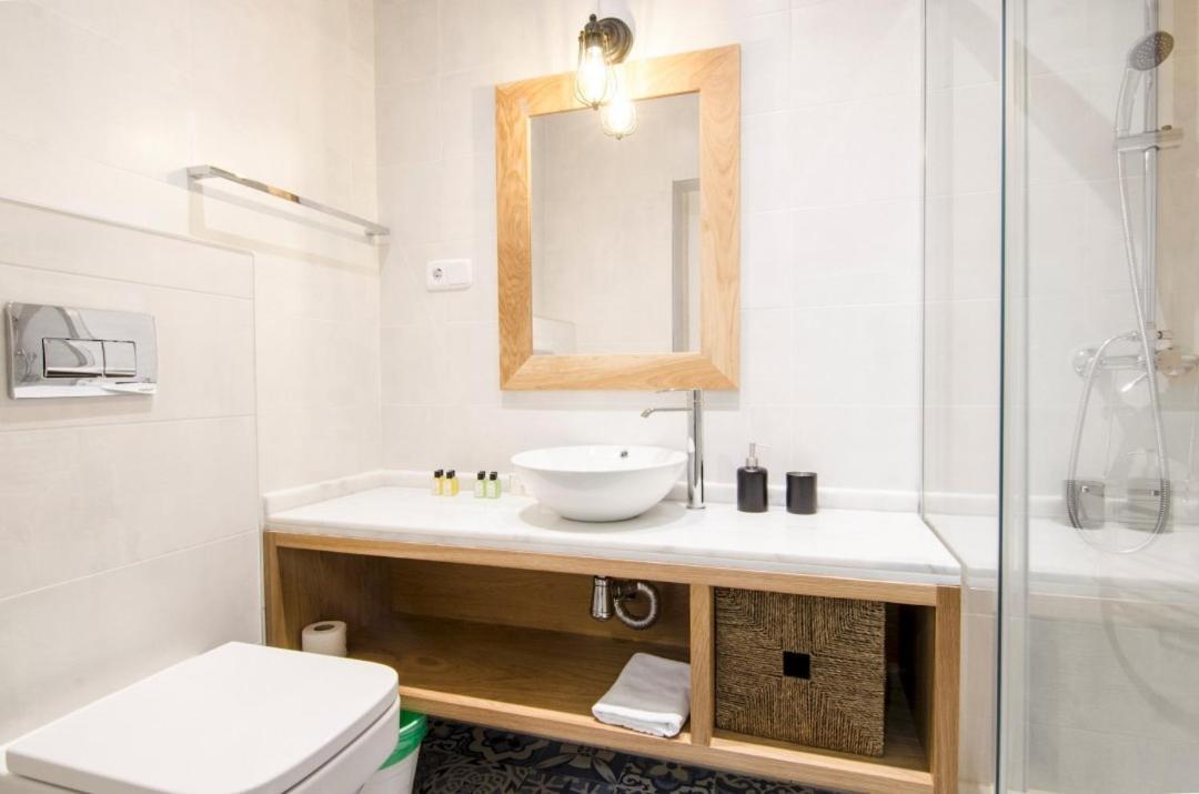 Appartement Comfy And Centric- 2Bd 1Bth- Espoz Y Mina à Madrid Extérieur photo