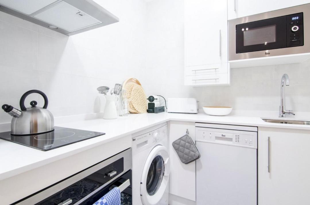 Appartement Comfy And Centric- 2Bd 1Bth- Espoz Y Mina à Madrid Extérieur photo